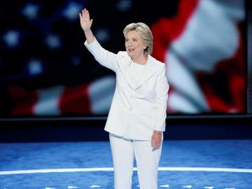 Hillary Clinton acepta ser líder demócrata para ocupar la Casa Blanca