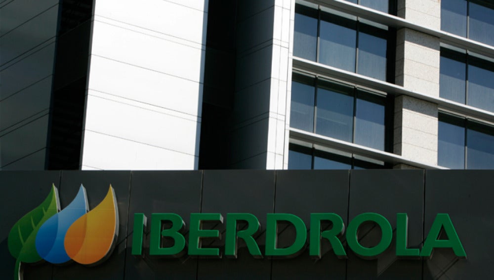Fachada de un edificio de Iberdrola