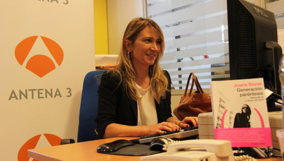Joana Bonet responde las preguntas de los internautas.
