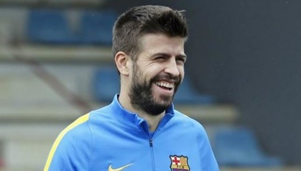 Piqué, en el entrenamiento del Barcelona