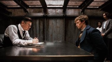 Colin Farrell junto a Eddie Redmayne Colin Farrell junto a Eddie Redmayne