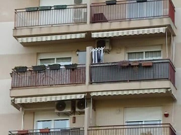 Balcón desde el que se cayó una vecina de Tarragona Balcón desde el que se cayó una vecina de Tarragona