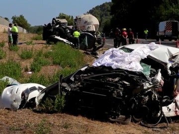 Tres fallecidos en un accidente múltiple en Sa Pobla, Mallorca Tres fallecidos en un accidente múltiple en Sa Pobla, Mallorca