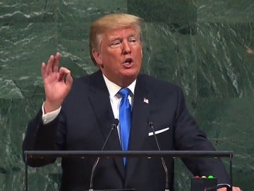 Trump: "Si EEUU se ve amenazado, no tendremos otra opción que destruir totalmente Corea del Norte"