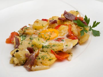 Patatas, pimientos y huevos Patatas, pimientos y huevos