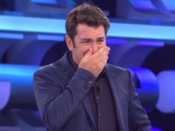 Arturo Valls rompe a "llorar" con la ganadora del especial '¡Ahora Caigo!' Aragón Arturo Valls rompe a "llorar" con la ganadora del especial '¡Ahora Caigo!' Aragón
