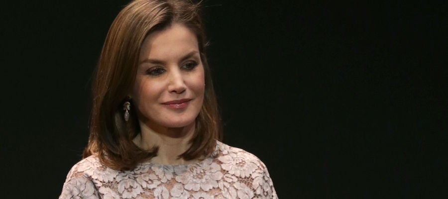 objetivos corporativos de zara Como se ha podido evidenciar uno de los objetivos principales de zara es el crecimiento su vez se apoya dentro de una estructura general que cuenta con 6 áreas de apoyo al negocio y nueve departamentos corporativos zara opera independientemente y es responsable de su estrategia. objetivos corporativos de zara Como se ha podido evidenciar uno de los objetivos principales de zara es el crecimiento su vez se apoya dentro de una estructura general que cuenta con 6 áreas de apoyo al negocio y nueve departamentos corporativos zara opera independientemente y es responsable de su estrategia.