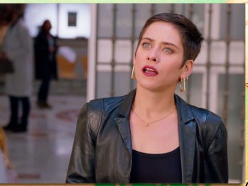 Carmen sorprendida y ¿enamorada? Carmen sorprendida y ¿enamorada?