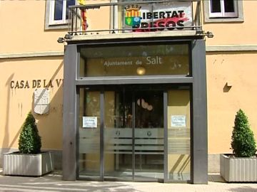 Registros en los Ayuntamientos de Girona, Salt y Sarrià por presuntas irregularidades en la gestión de la compañía de Aguas Registros en los Ayuntamientos de Girona, Salt y Sarrià por presuntas irregularidades en la gestión de la compañía de Aguas