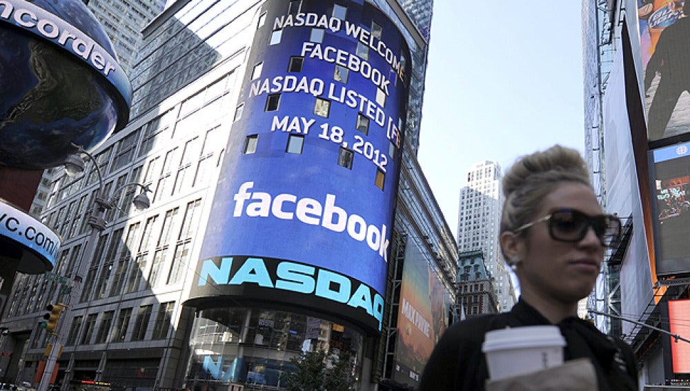 Nasdaq da la bienvenida a Facebook
