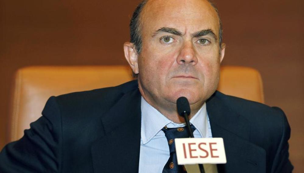 De Guindos durante la conferencia impartida en IESE