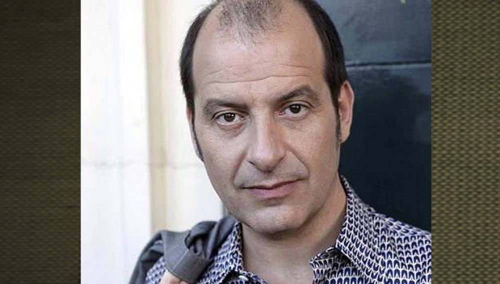 Josep Julien es Vicente Luján