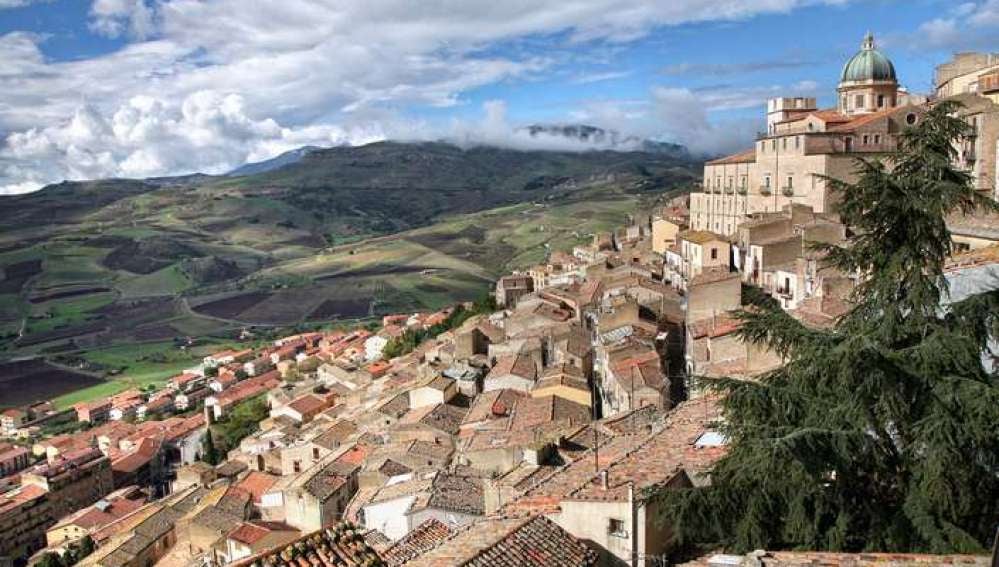 Pueblo de Gagi, Italia