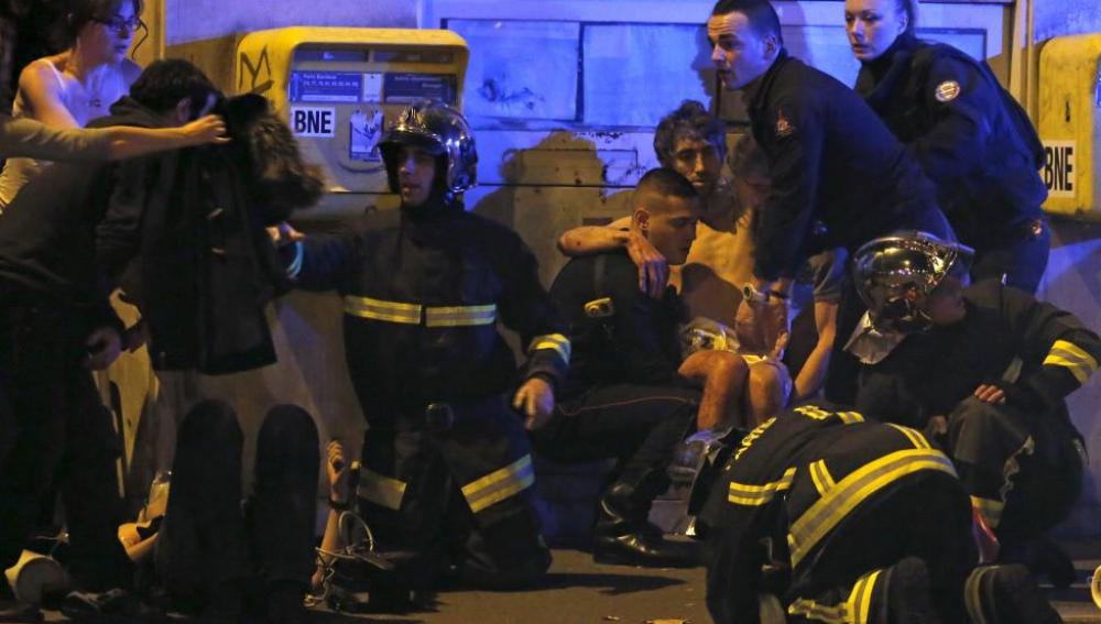 Atención a heridos para ser evacuados
