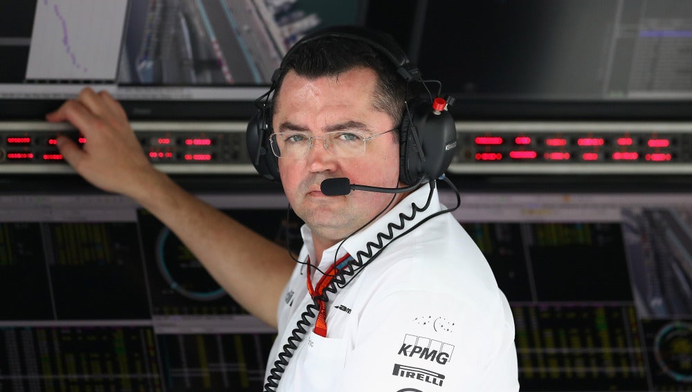 Erci Boullier, en una carrera de Fórmula 1