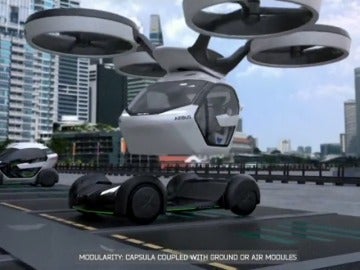 Frame 45.665707 de: Airbus presenta su coche-dron que vuela o circula por la carretera en función de los atascos Frame 45.665707 de: Airbus presenta su coche-dron que vuela o circula por la carretera en función de los atascos
