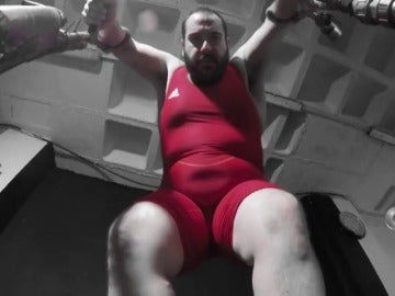 Frame 16.613333 de: Un bailarín de 120 kilos defiende el orgullo de "estar gordo" en sus espectáculos Frame 16.613333 de: Un bailarín de 120 kilos defiende el orgullo de "estar gordo" en sus espectáculos