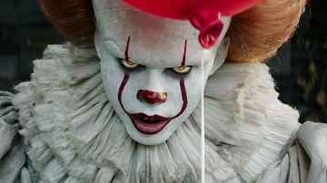 Bill Skarsgård como Pennywise en 'It' Bill Skarsgård como Pennywise en 'It'