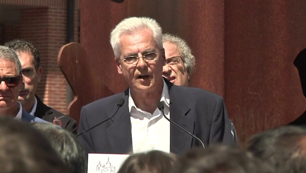 Carlos Totorica. ““ETA nos robó la vida de Miguel Ángel pero no nos robó ni la dignidad ni la libertad"