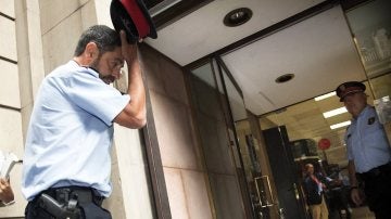 El major de los Mossos a su llegada a la reunión con la Fiscalía El major de los Mossos a su llegada a la reunión con la Fiscalía