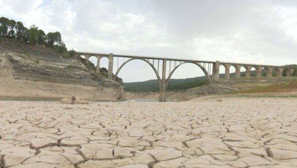 La sequía deja los embalses españoles en mínimos históricos
