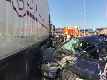 Accidente múltiple en la M-50 deja cinco heridos leves Accidente múltiple en la M-50 deja cinco heridos leves