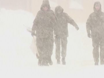 Retrasos en los ferrocarriles y colegios cerrados en Roma tras nevada Retrasos en los ferrocarriles y colegios cerrados en Roma tras nevada