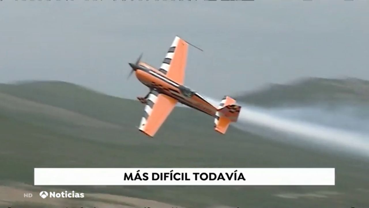 Más de 30 pilotos realizan acrobacias en impresionantes en el