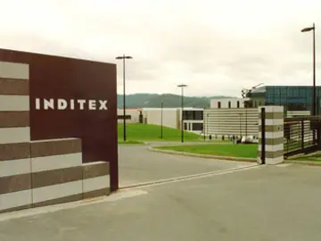 Inditex entre pirámides Inditex entre pirámides