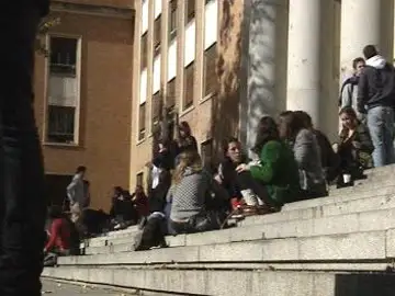 Becas contra el abandono escolar Becas contra el abandono escolar