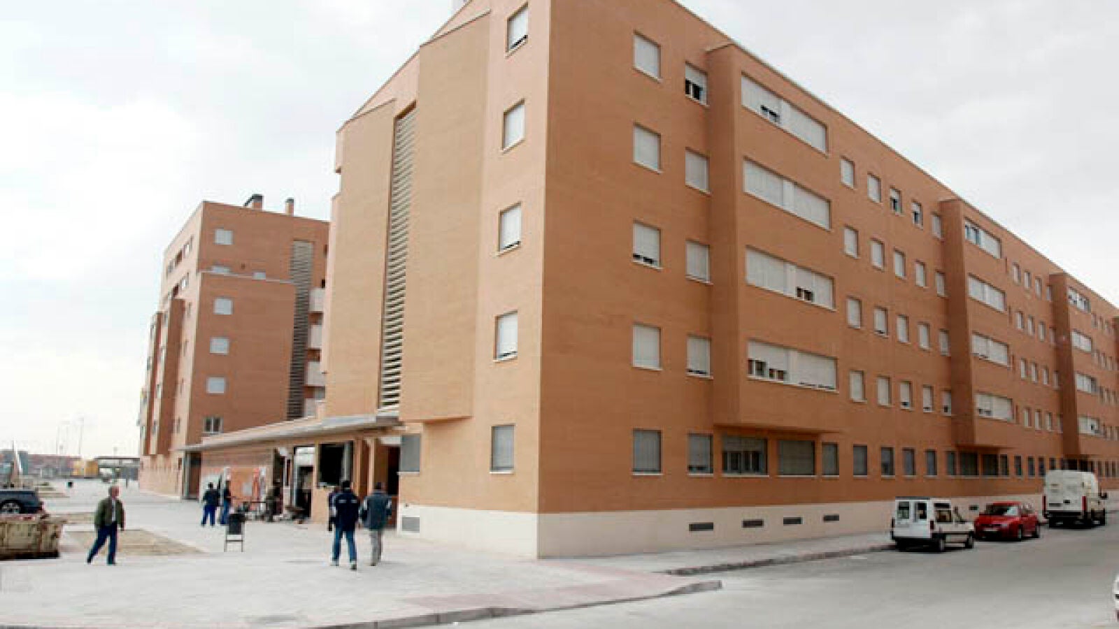 Las hipotecas sobre vivienda caen un 10,8% en junio
