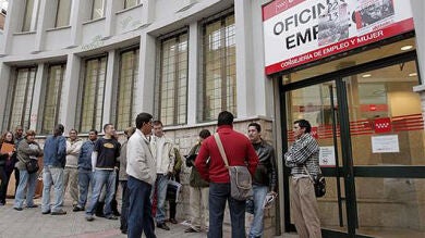 “Vuelva usted mañana” en el INEM