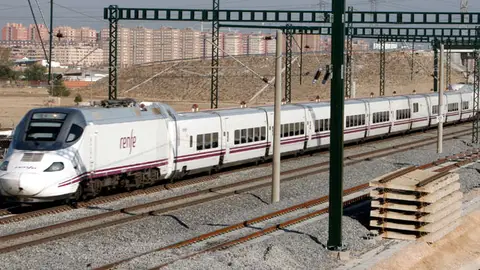 Un tren del AVE Un tren del AVE