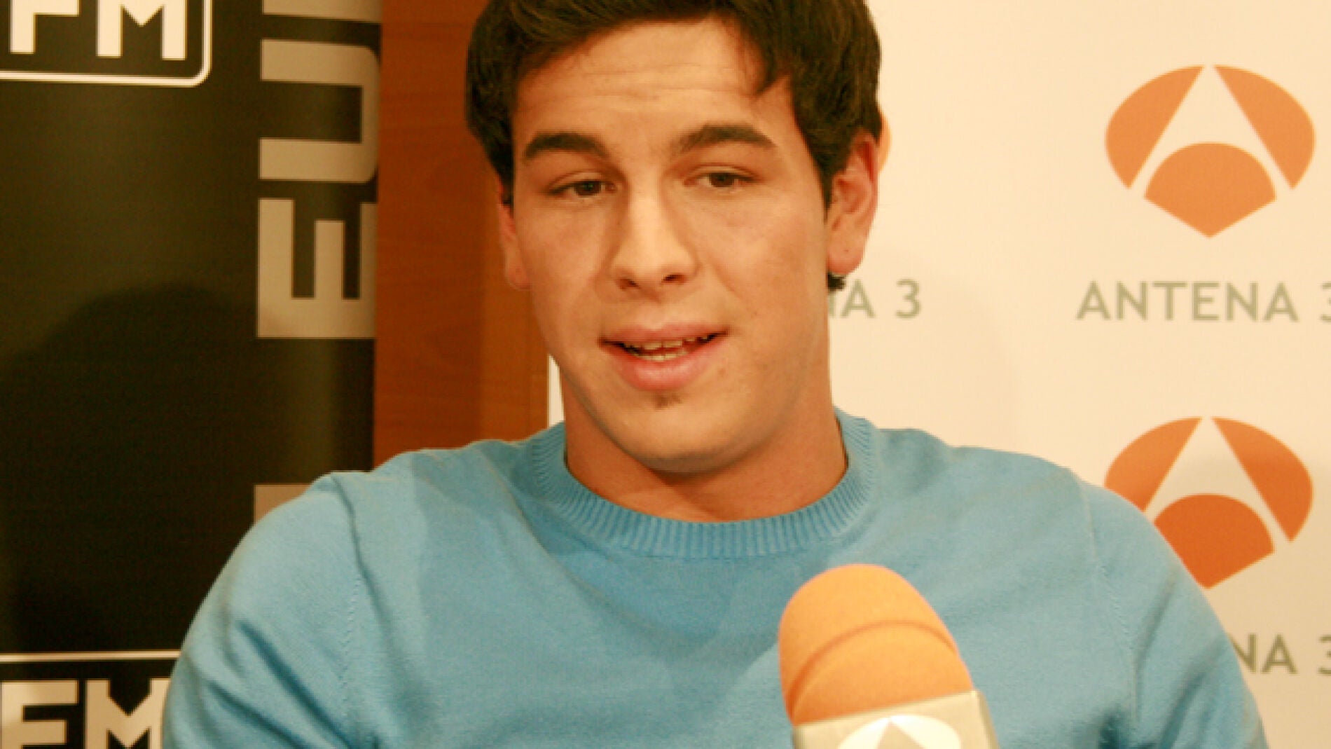 A tres metros sobre el cielo