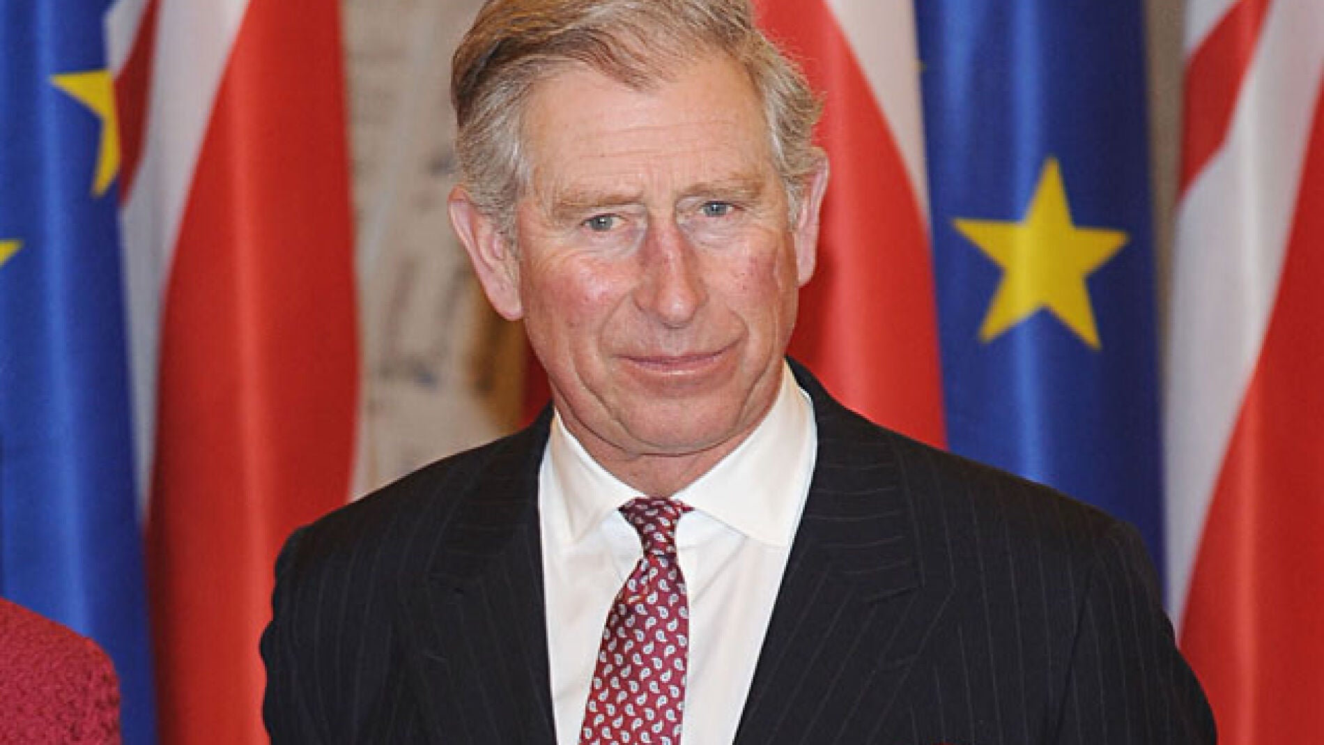 El Gobierno ingl&eacute;s protege al pr&iacute;ncipe Carlos de la prensa