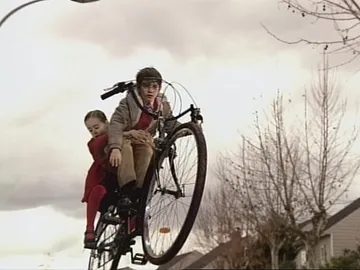 Carlitos y Lucía tienen que escapar Carlitos y Lucía tienen que escapar
