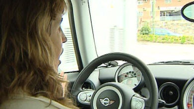 Fomento avisa de multas a los coches compartidos sin autorización legal