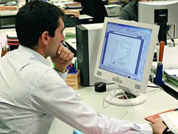 Los funcionarios siguen creciendo Los funcionarios siguen creciendo