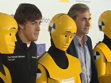 Alonso y Sainz con los nuevos sistemas de seguridad 
