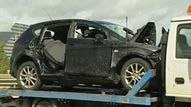 Dos muertos en un accidente tras una persecución policial en Álava