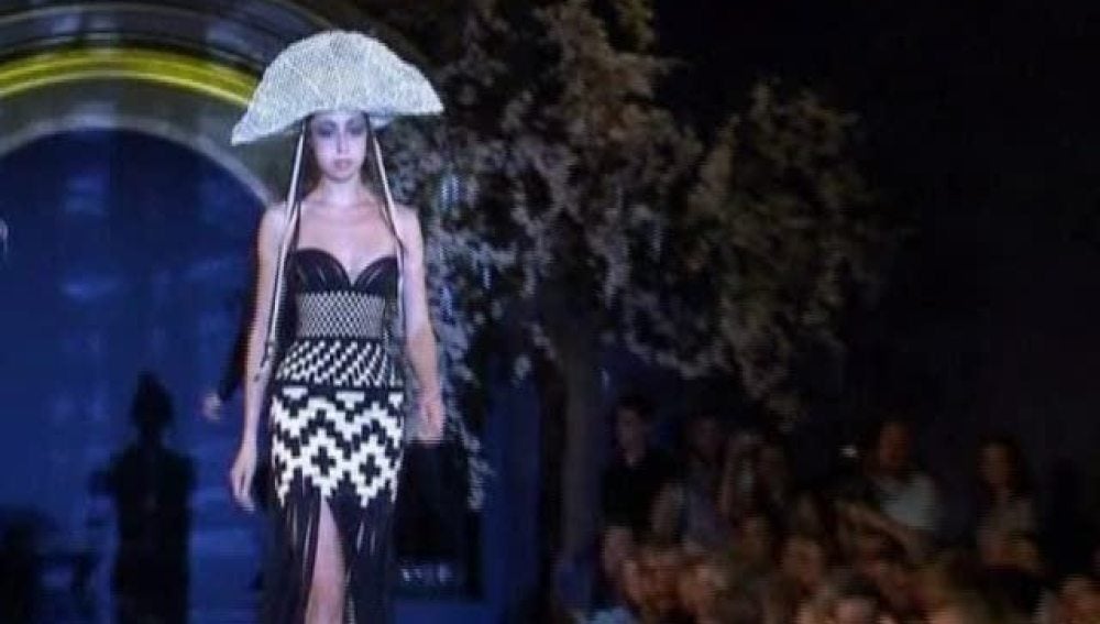 Desfile de Gaultier en Rusia