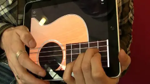 Ahora se puede tocar la guitarra con un iPad Ahora se puede tocar la guitarra con un iPad