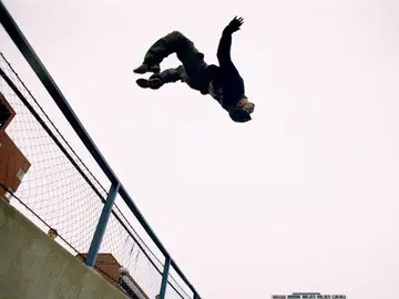 El parkour, moda por las calles de Europa El parkour, moda por las calles de Europa