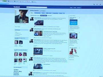 Ashton Kutcher Facebook Ashton Kutcher Facebook