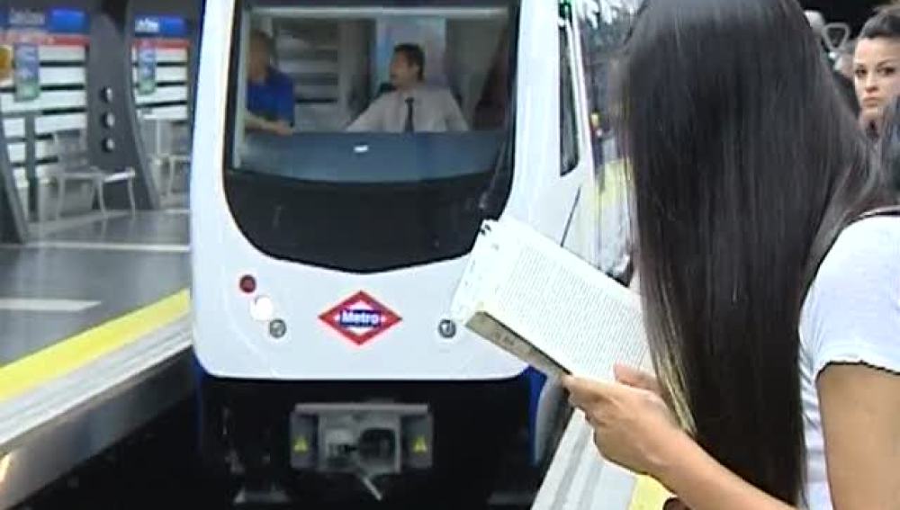 Lectura en el Metro