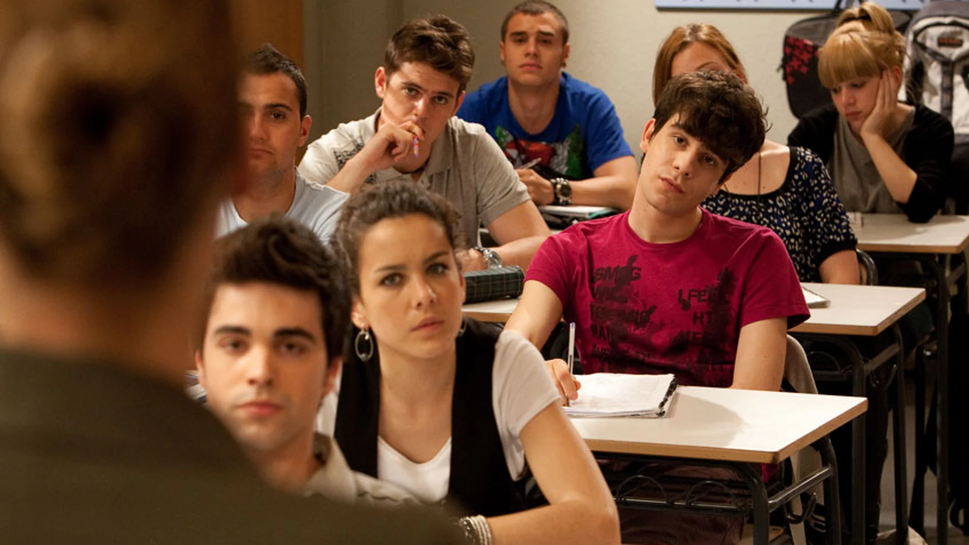 Guerra entre Fer y Marina Guerra entre Fer y Marina