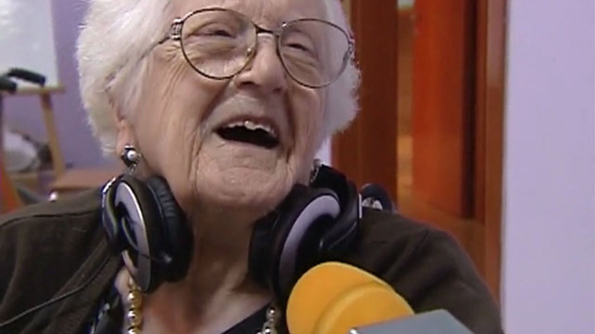 Abuelas en las ondas