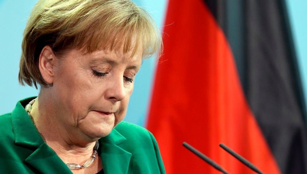 Merkel sortea la crisis