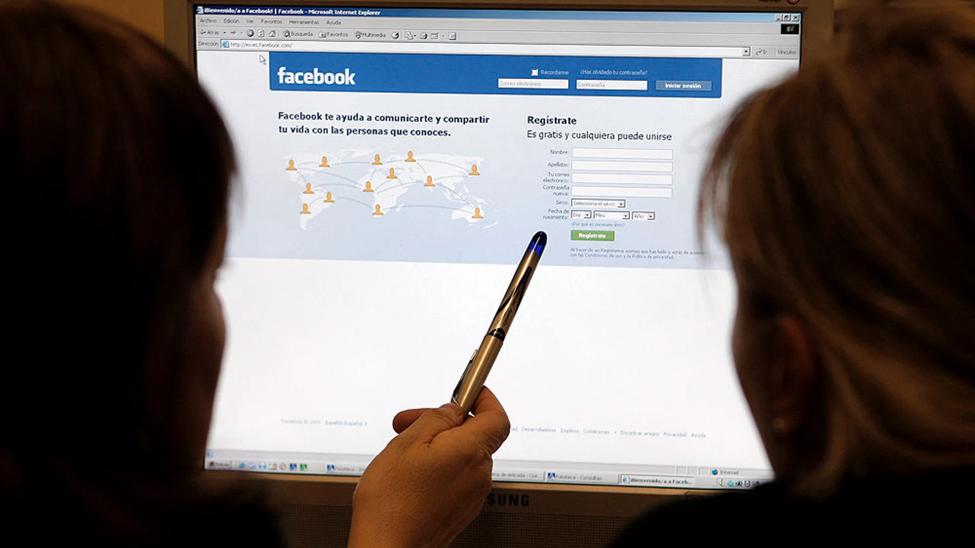 Una madre localiza a sus hijos por Facebook Una madre localiza a sus hijos por Facebook