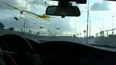 Roban coches con huevos Roban coches con huevos